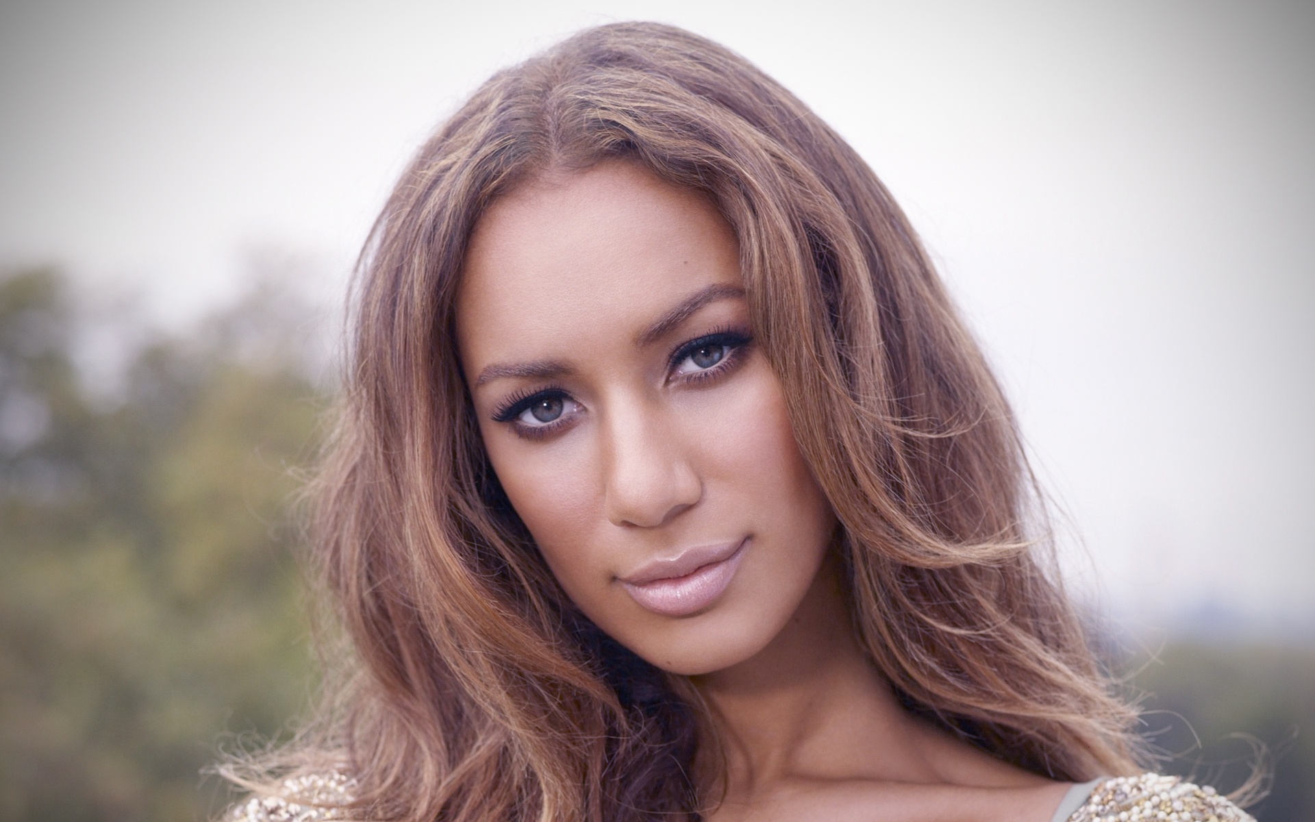 leona_lewis_1920_1200_sep032011